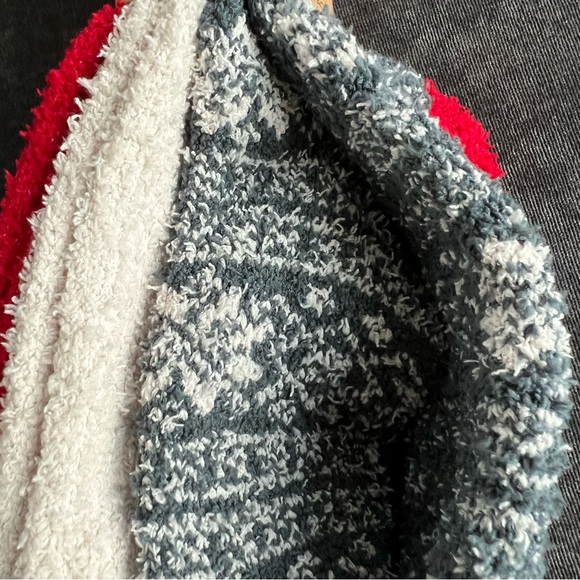 NWT Rae Dunn Cozy Christmas Socks 3-Pack - Picture 9 of 10